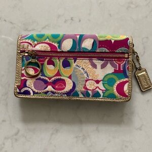 Coach poppy wallet